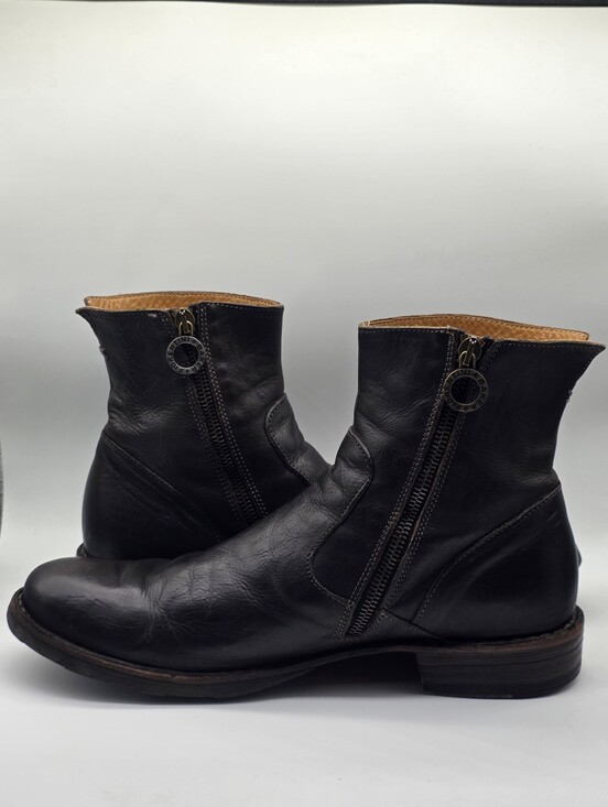 Fiorentini + Baker Other - Fiorentini + Baker Black Leather Side-Zip Ankle Boots Men's Size 42 (Fits US 10)